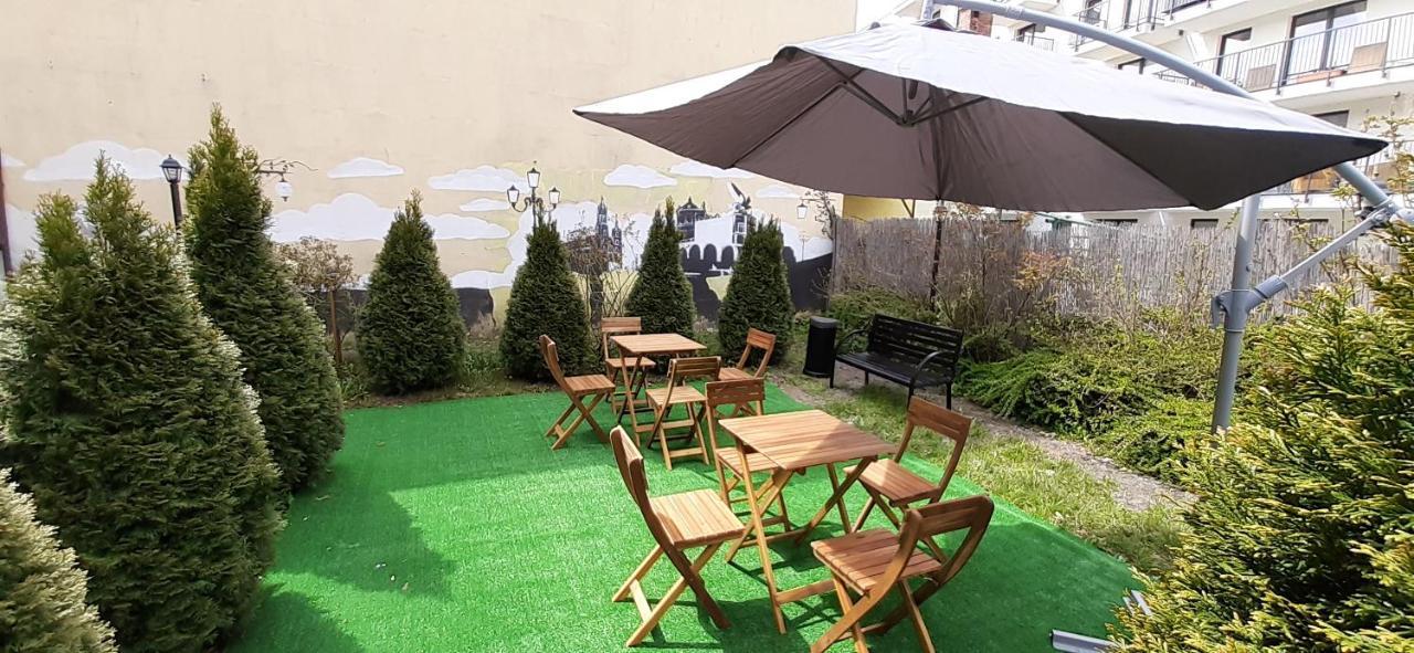 Krakow Chilli Hostel Exterior photo